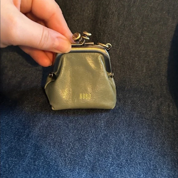 HOBO Run Frame Pouch - Picture 5 of 5